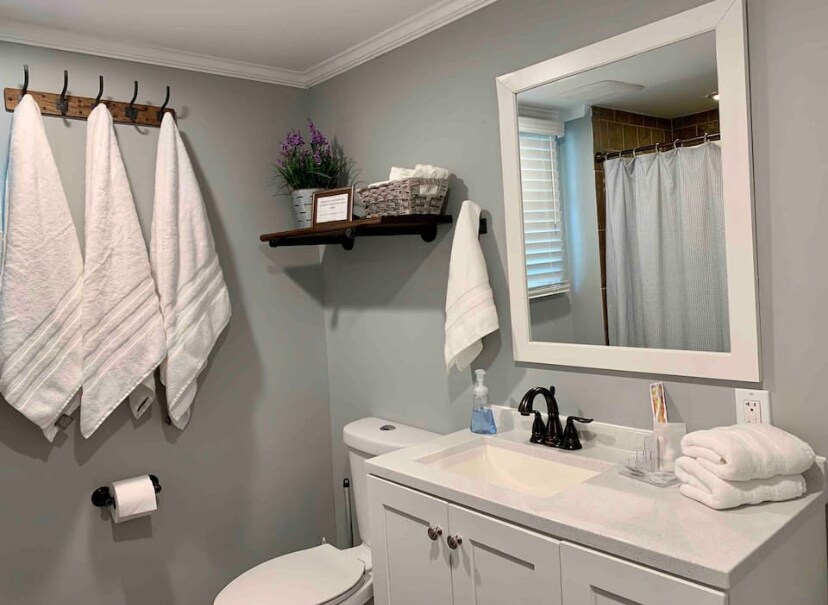 Third bathroom - Basement - 3300 Decker Pl