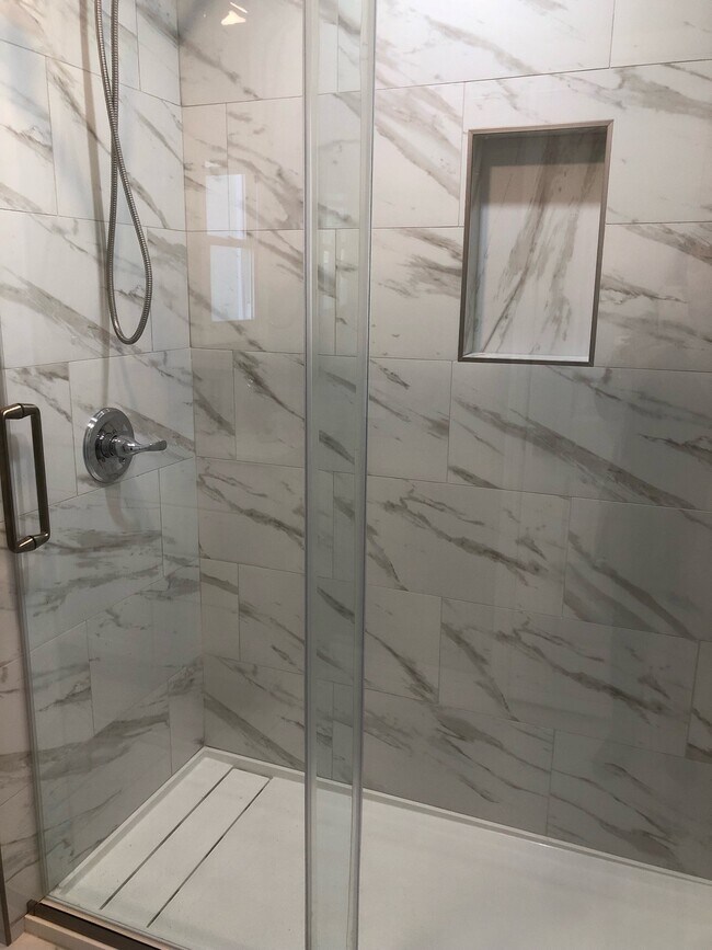 Building Photo - 800 Wolcott Ave