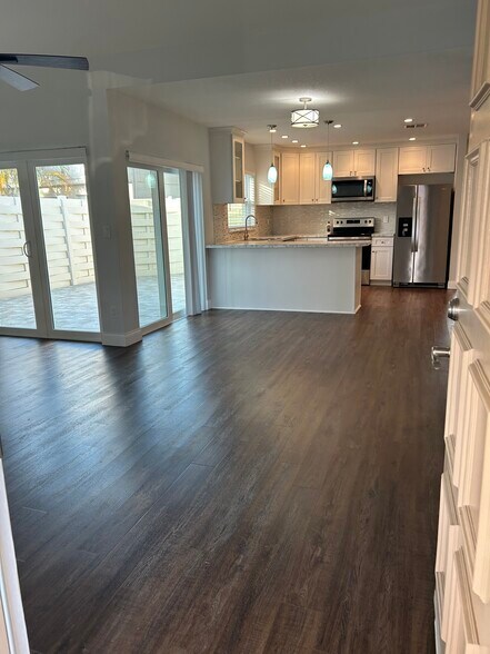 Building Photo - 2743 Sand Hollow Ct
