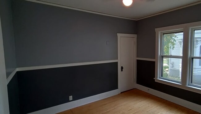 Building Photo - 440 South St