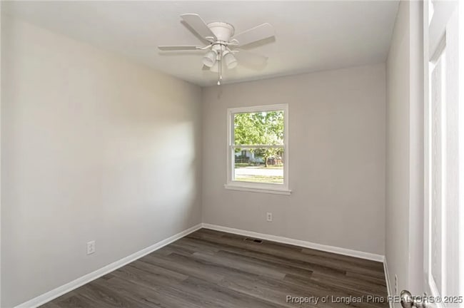 Building Photo - 675 Wiltshire Rd