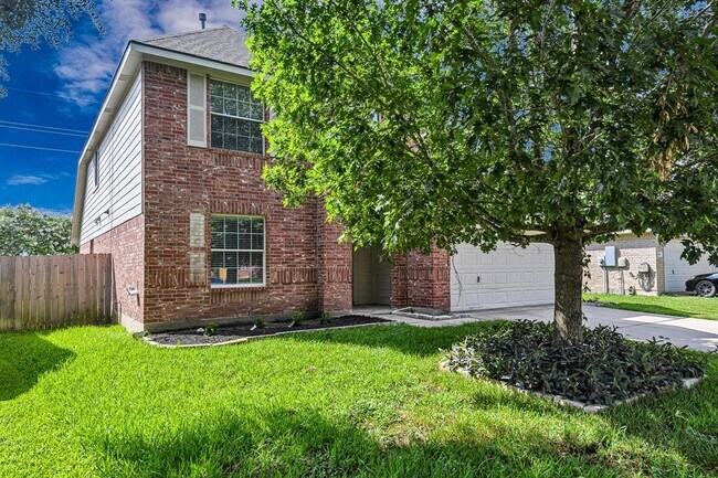 Building Photo - 4818 Plum Forest Rd