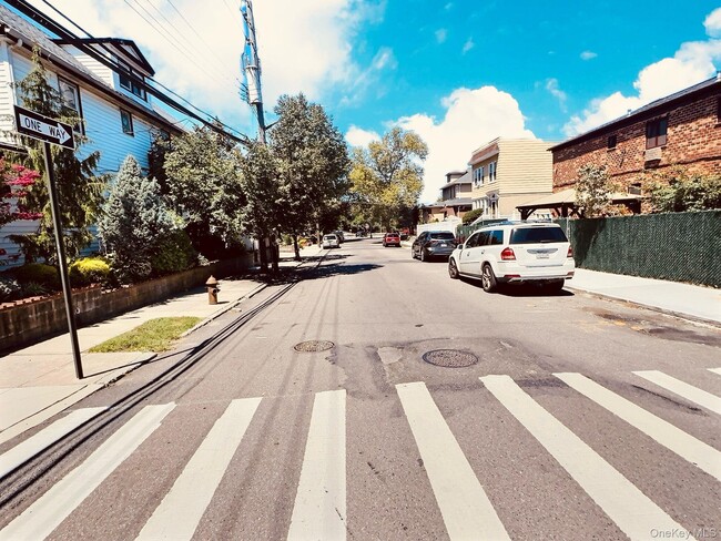 Primary Photo - 69-65 Caldwell Ave