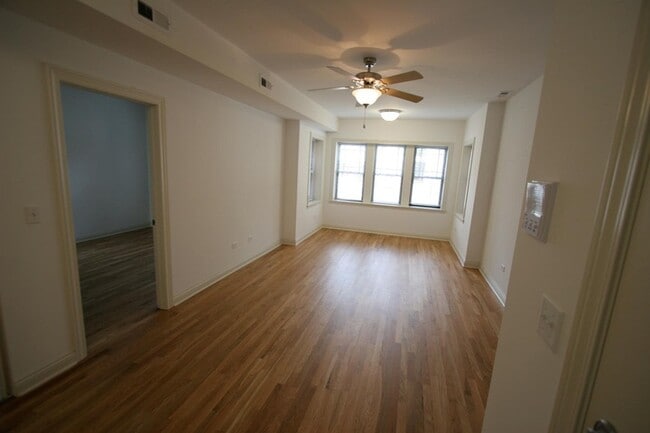 Floorplan - 5401-5405 S. Drexel Boulevard
