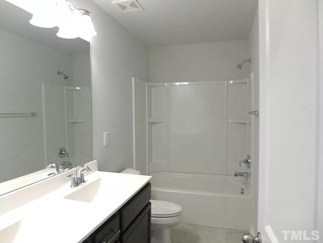 Building Photo - 723 Crimson Sage Ln