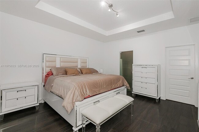 Building Photo - 7902 NW 105th Ct