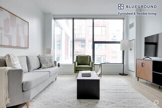Building Photo - 808 W Van Buren St