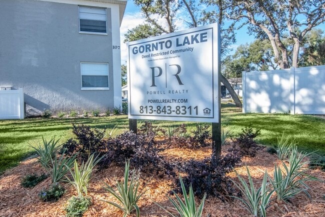 Building Photo - Newly Renovated and Remodeled - 2 Bedroom 1 Bath for Lease in Brandon, FL