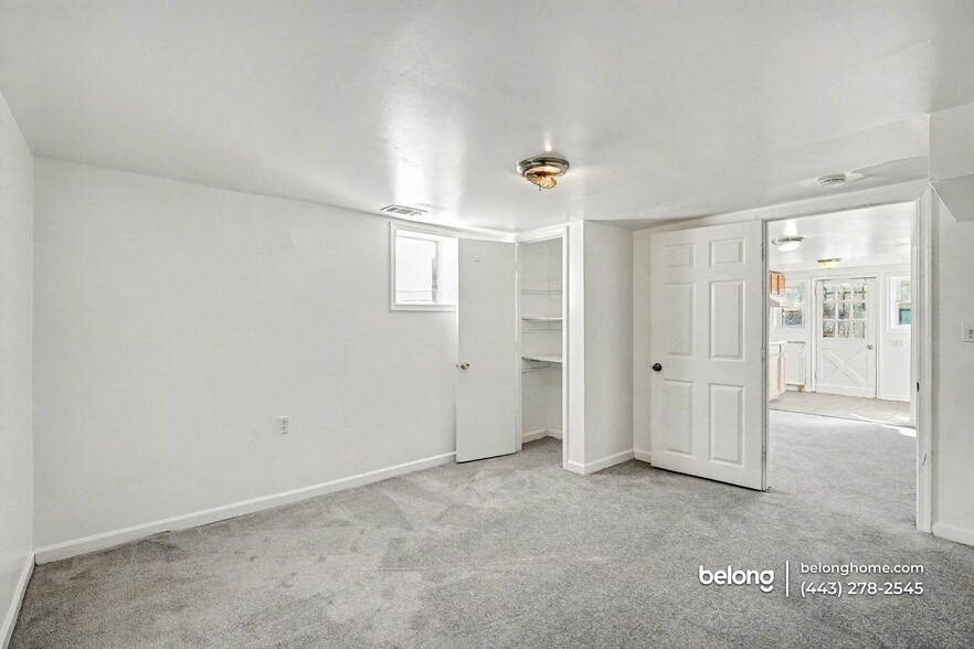 Building Photo - 6120 Otis St