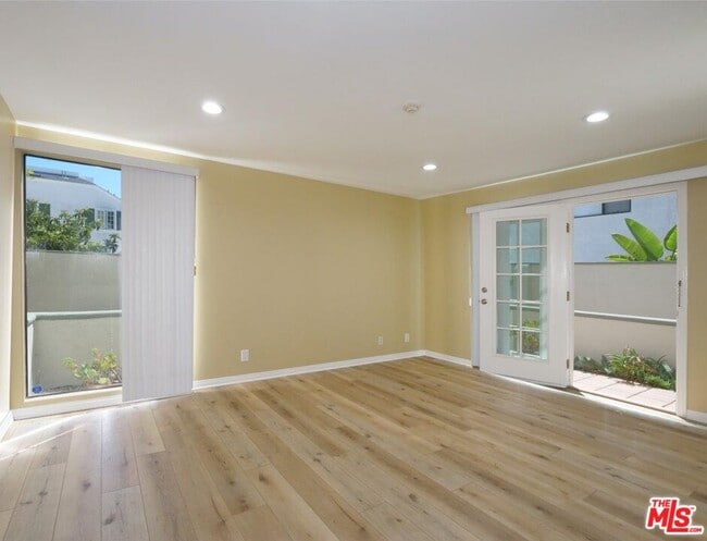 Building Photo - 515 N Gertruda Ave