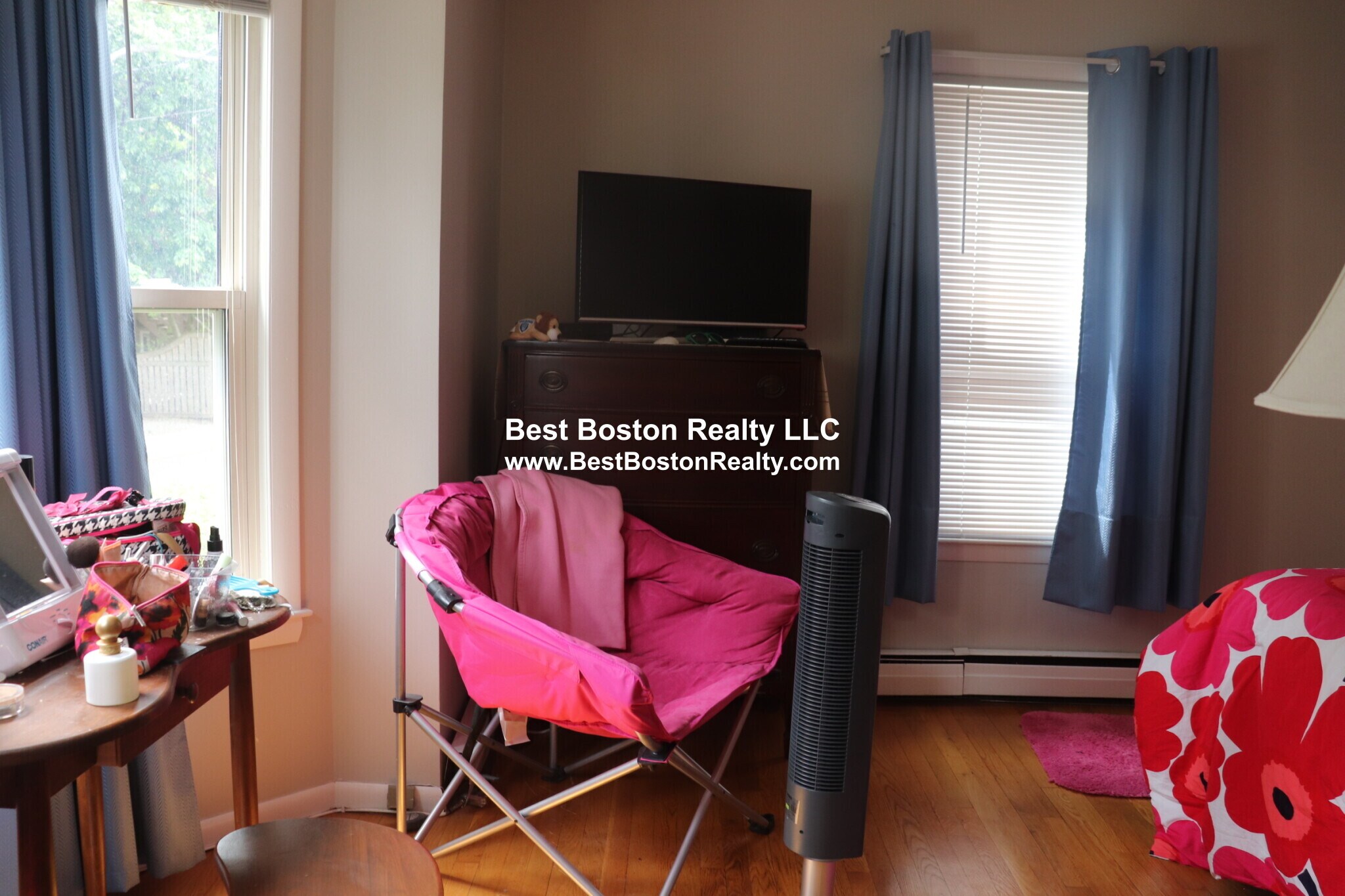 Building Photo - 9 Elmer St