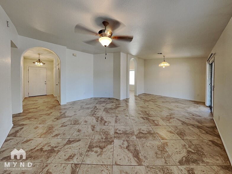 Building Photo - 4123 S Ferris Dr