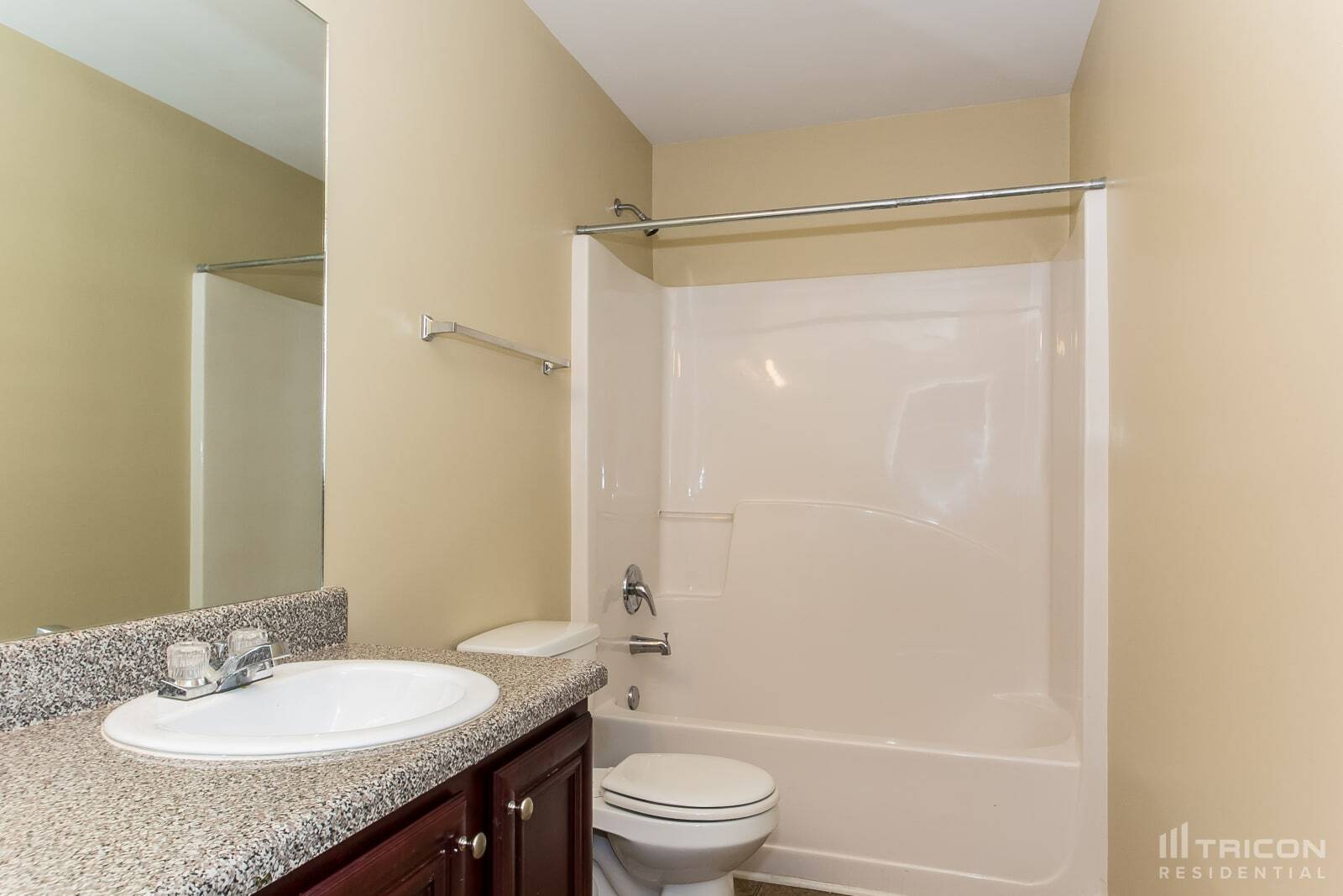 Building Photo - 6600 Pamplona Pl