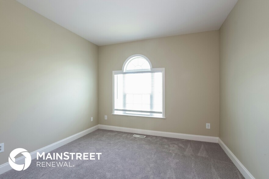 Building Photo - 5125 Asia Chanel Dr