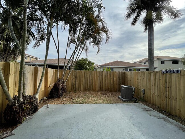 Building Photo - 20511 NW 15th Ave