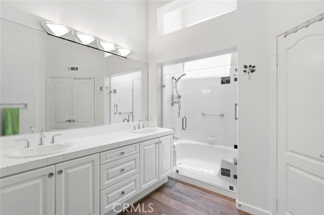 Building Photo - 4 Merano Ct