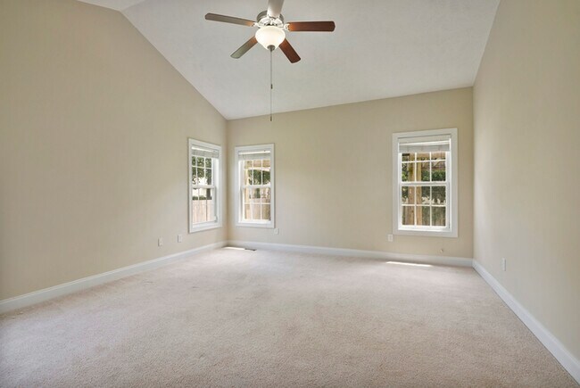 Building Photo - 2813 Franciscan Dr