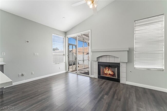 Building Photo - 1734 Talon Ave