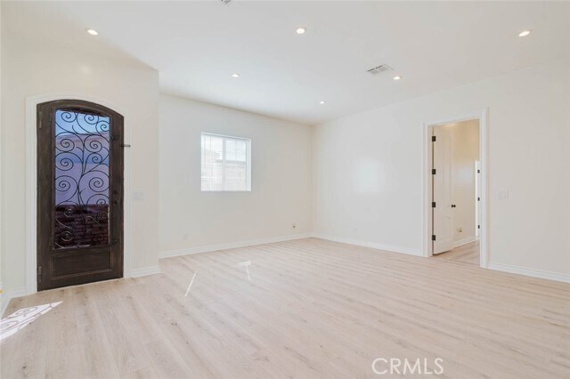 Building Photo - 7947 Woodman Ave