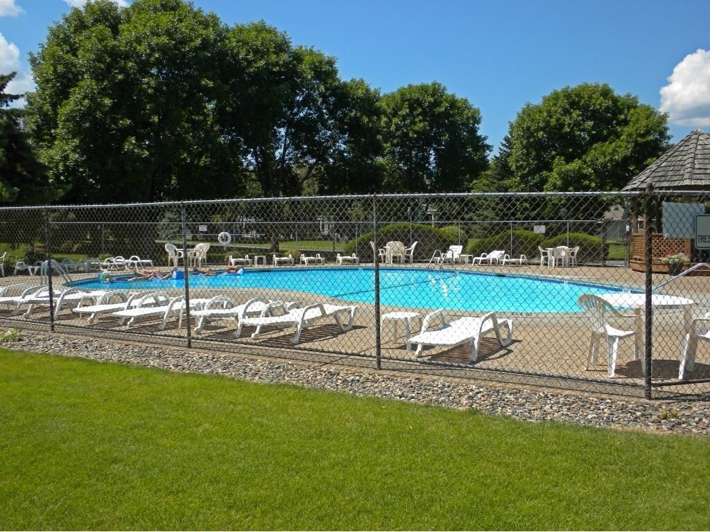 Outdoor pool - 3589 Blue Jay Way