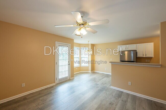 Building Photo - 7712 Autry Cir