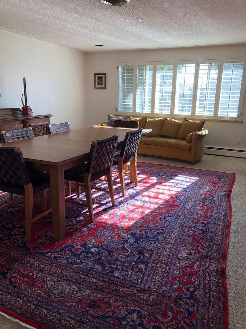 Building Photo - 355 S Newport Way