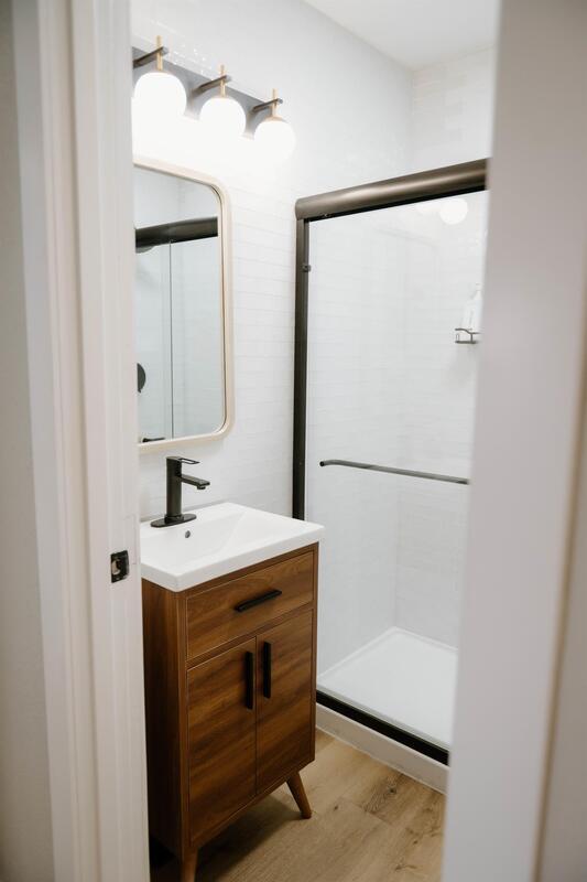 Building Photo - 206 State Ave