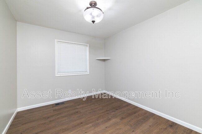 Building Photo - 4821 Gettysburg Rd