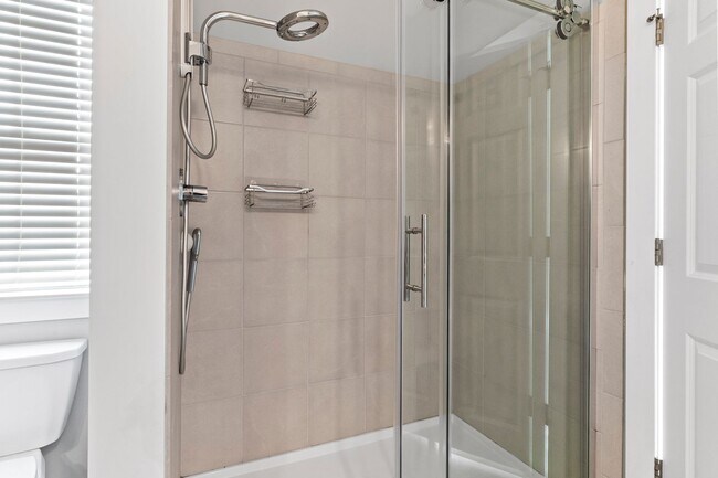 Building Photo - Stunning Single Family in Mechanicsburg