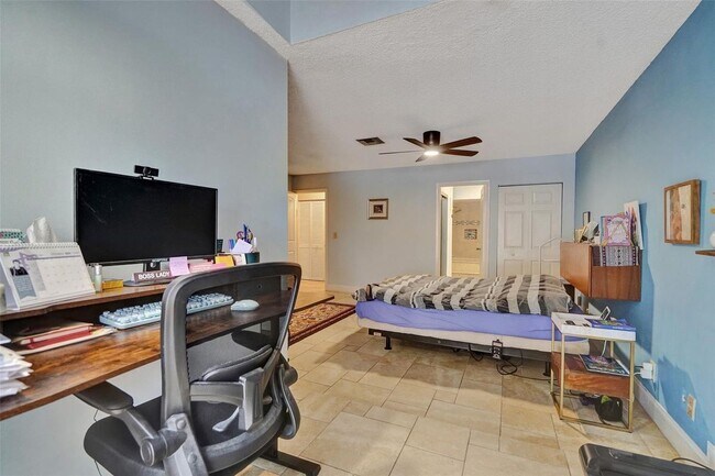 Building Photo - 2865 Egret Way