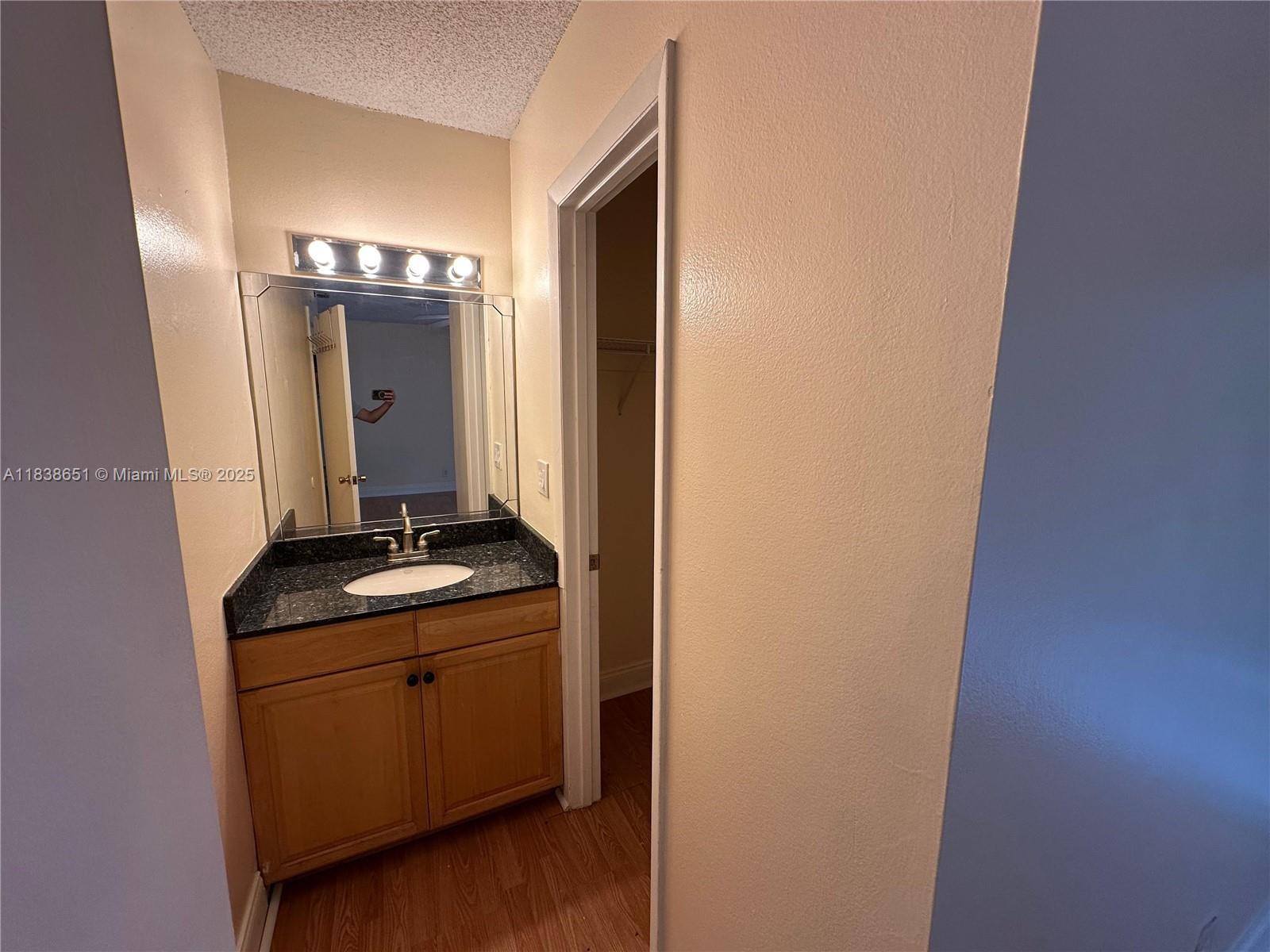 Building Photo - 8005 Lagos de Campo Blvd