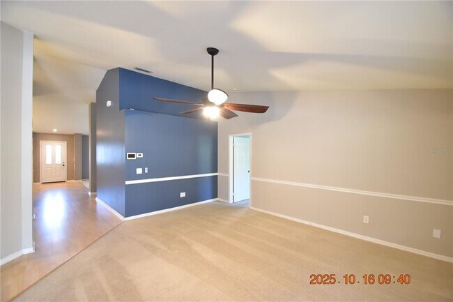 Building Photo - 2712 Falling Leaves Dr