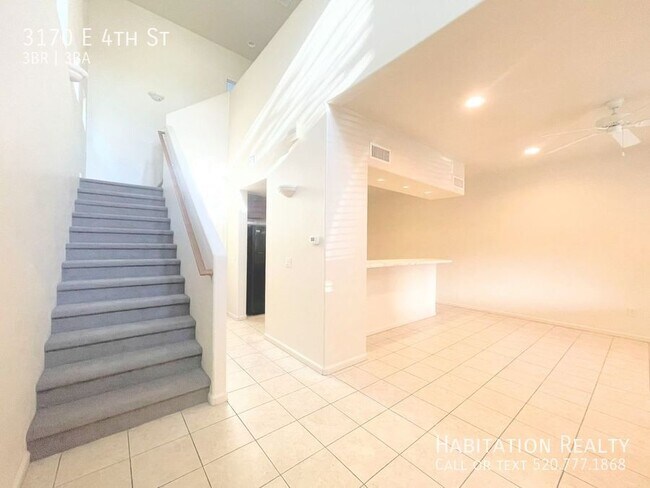 Building Photo - 3170 E 4th St