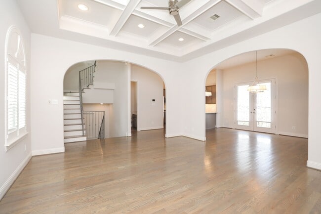 Building Photo - 4102 Feagan St