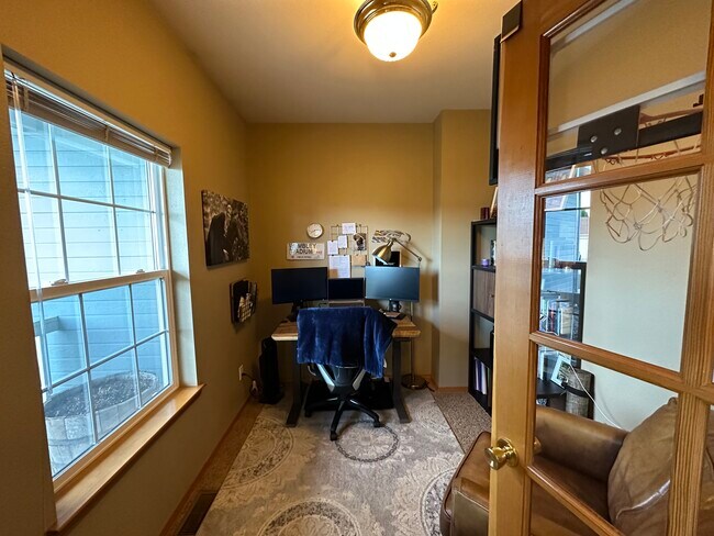 Office - 401 S 82nd Ave