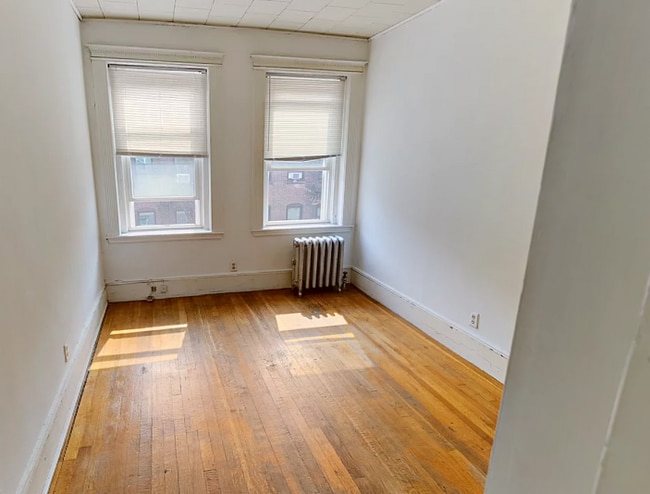 Building Photo - 24 Westland Ave
