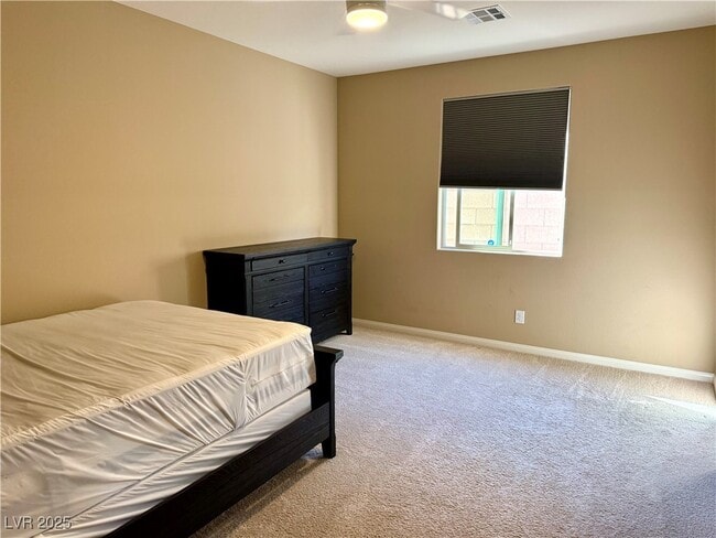 Building Photo - 6298 Starflare St