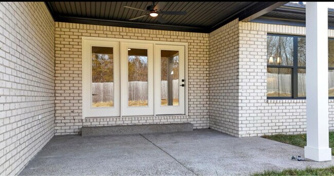 Building Photo - 12118 Cypress Ridge Dr