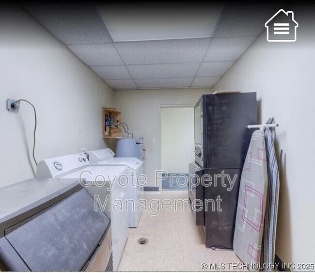 Building Photo - 500 Lou Allard Dr