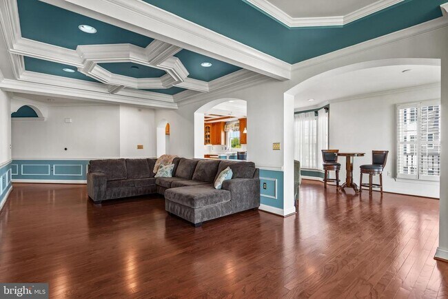 Building Photo - 4700 Water Park Dr