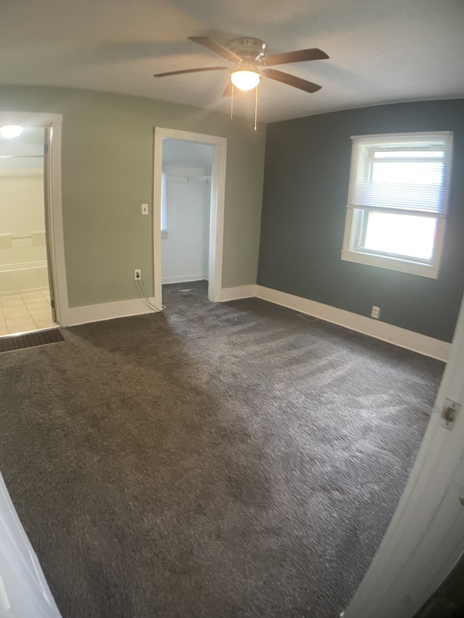 Building Photo - 4744 O Dr S