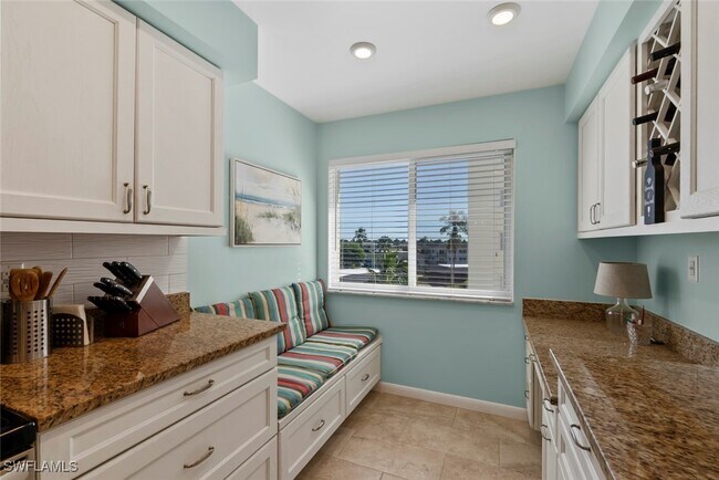 Building Photo - 3420 Gulf Shore Blvd N