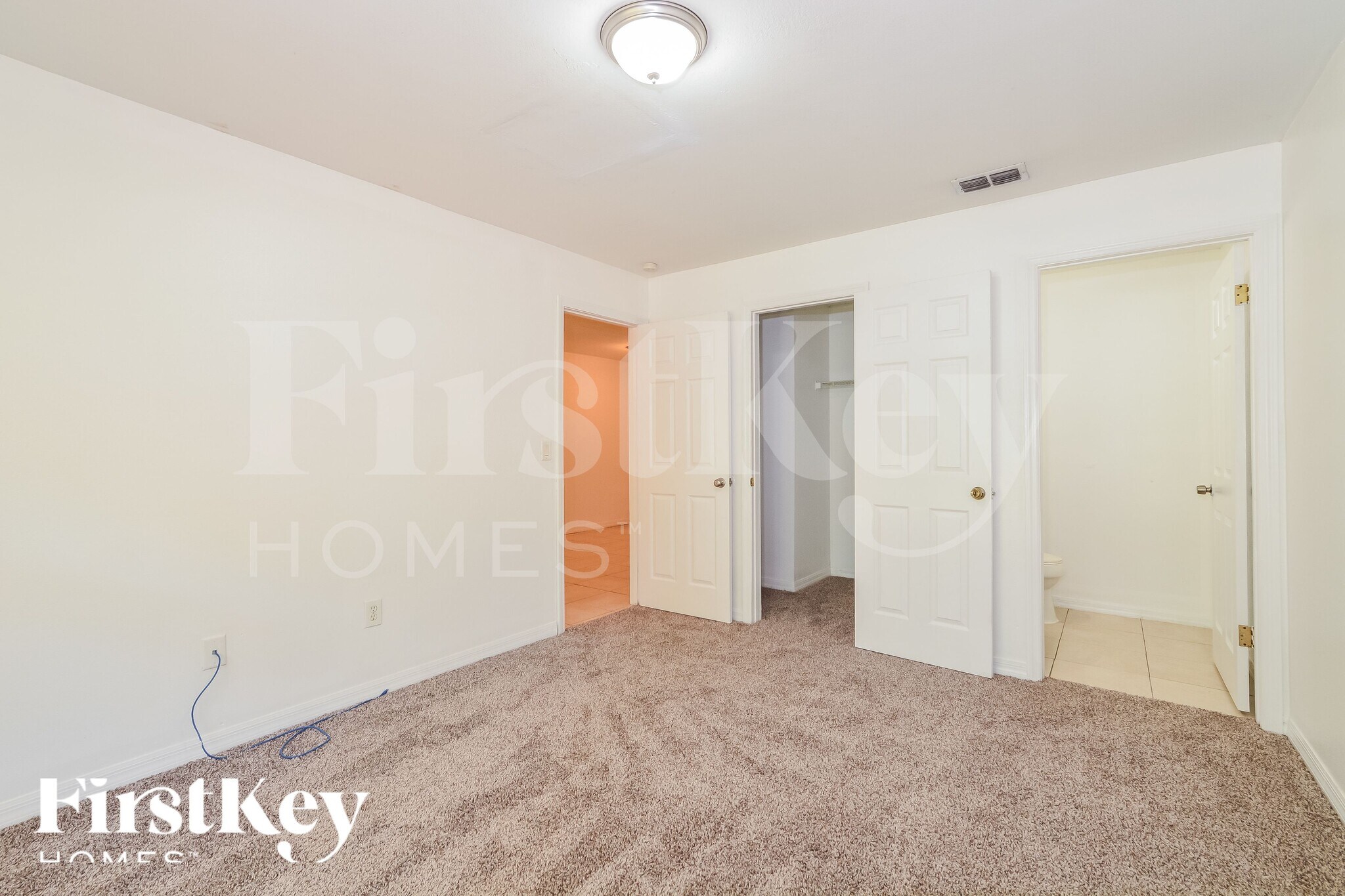 Building Photo - 4439 Frances Ave