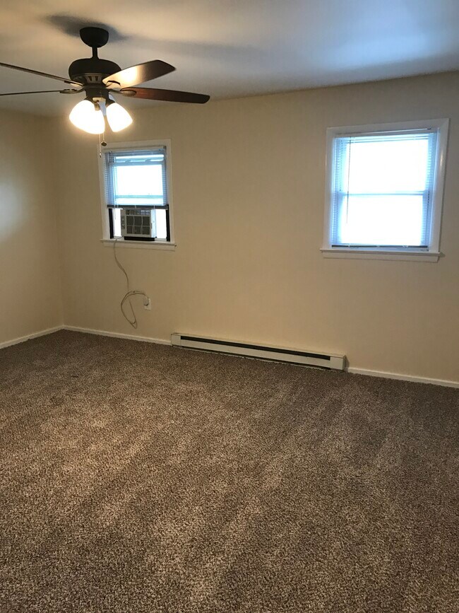 Building Photo - 508 Berkshire Ln