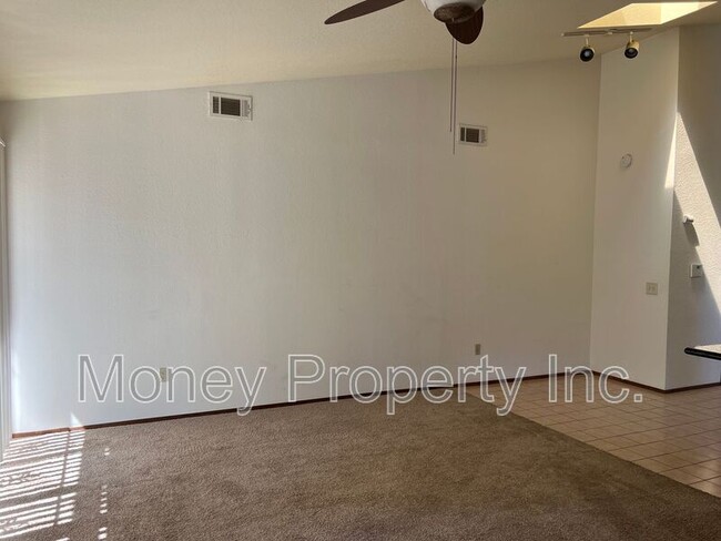Building Photo - 1766 Bristol Ct