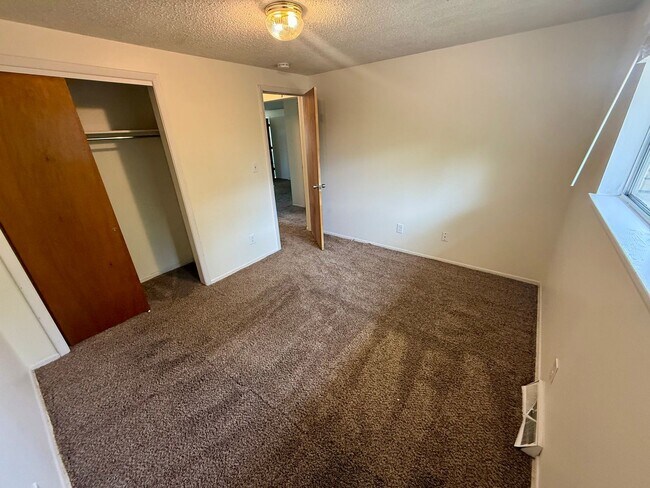 Building Photo - 1609-1611 Lashley Street