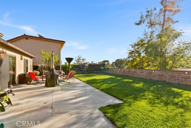 Building Photo - 24911 Via Santa Cruz
