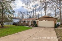 Building Photo - Beautifully Renovated Ranch