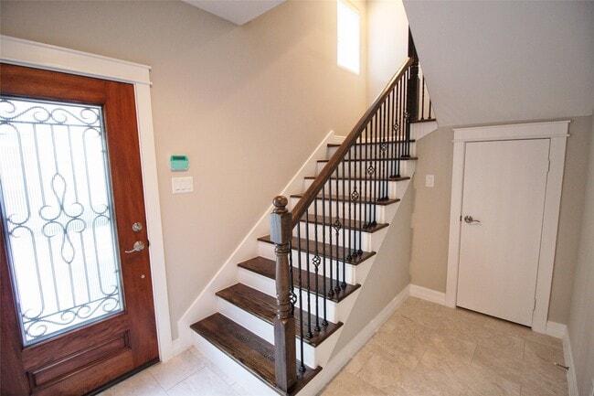 Building Photo - 720 Link Rd