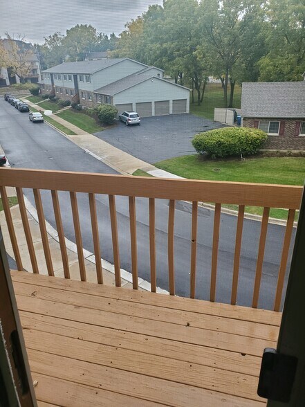 Building Photo - 340 Woodridge Cir